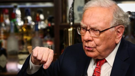 Уорън Бъфет има съвет за възгорделите се милиардери