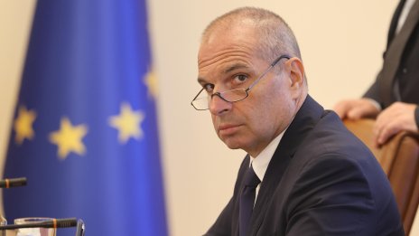 Актуализиран план предвижда на концесия да се строят магистрали, жп линии и електроцентрали