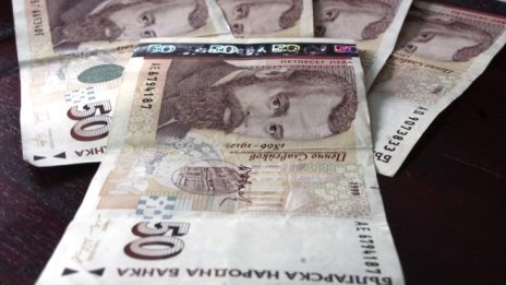 Може ли ръстът на минималната заплата да доведе до проблем за икономиката?