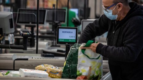 ОИСР: Инфлацията е в много несигурна фаза