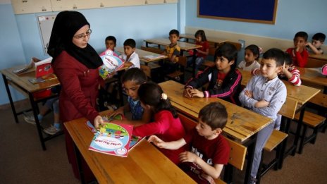 Новата учебна програма в Турция: повече Ердоган, по-малко Ататюрк
