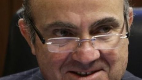 Меркел подкрепя Луис де Гиндос за председател на Еврогрупата