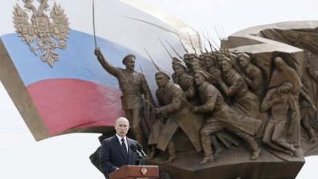 Експерт: Преговори няма да спрат Путин, само сила ще го спре