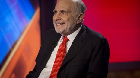 Карл Айкън призова AIG да се раздели на три независими компании