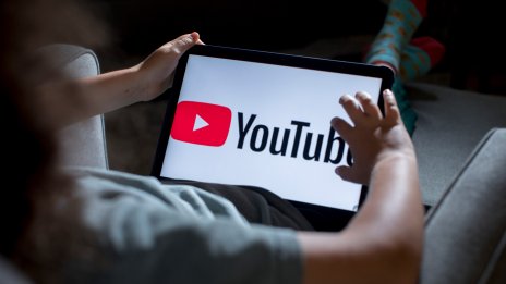 Google обновява YouTube и Google Docs с изкуствен интелект