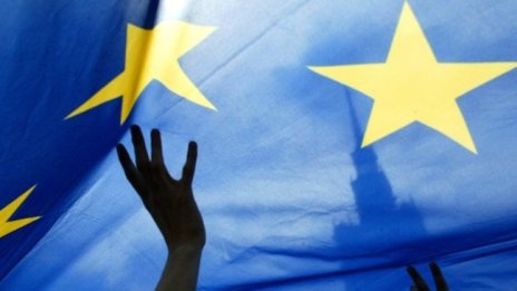 Шпигел: България получи много добри оценки от ЕК, но как стана това?