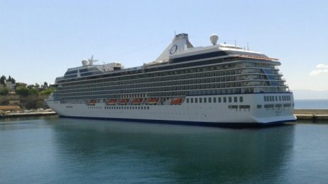 Круизно пътуване до никъде