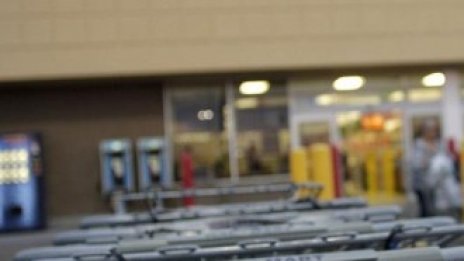 Wal-Mart и Ikea купуват земя в Китай заради растящите наеми на магазини