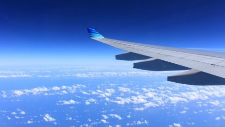 Авиокомпании могат да предлагат хотелски резервации с регистрация като туроператор