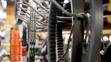 Спират работа някои от най-големите автофирми в България