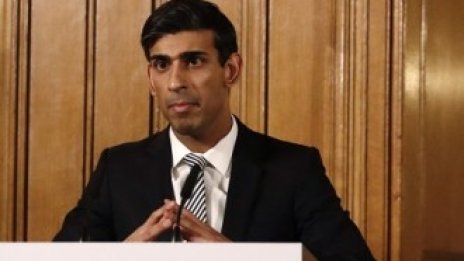 Правителството на Великобритания ще подкрепя и самонаетите лица