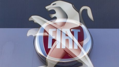 Stellantis направи летящ старт на борсите в Милано и Париж