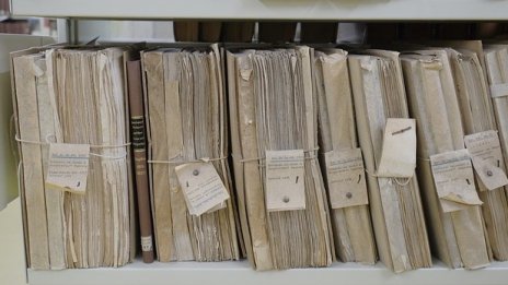 Кабинетът предлага да не се изисква свидетелство за съдимост от администрацията