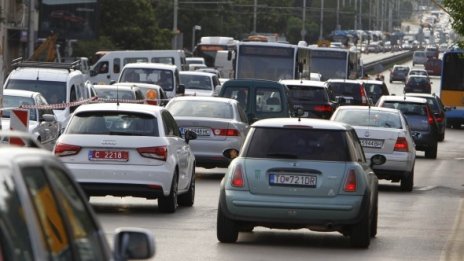 Дизайнер смята сензорните панели в колите за по-опасни от бутоните