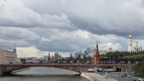 Тъмни санкционни облаци се сгъстяват над Русия