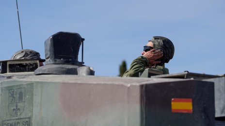 Евакуират 3000 руснаци от Курск, докато украинските атаки продължават