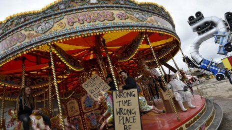 Банкси създаде шокиращия тематичен парк Dismaland