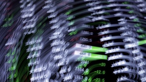 Hang Seng отстъпи с над 250 пункта, докато волатилността още преобладава