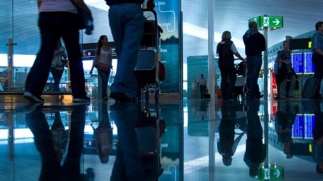 6,8% е ръстът на приходите от чужди туристи за януари-октомври 2018 г.