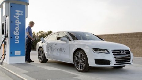 Audi поставя ударение на автомобилите с горивна клетка