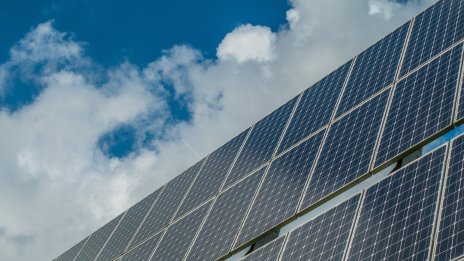 Най-големият завод за соларни панели в света ще бъде изграден в Китай