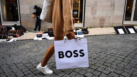 Акциите на Hugo Boss потънаха след разочароваща печалба