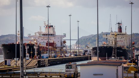 Панамският канал работи на максимален капацитет с повече LNG танкери