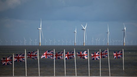 Вятърните паркове са увеличили с 42% печалбите от имоти на британската монархия