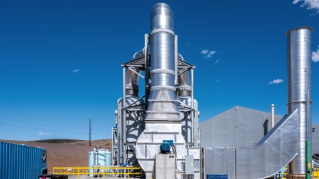 Redwood Materials ще помага на BMW да рециклира батериите, излезли от употреба