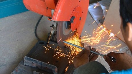 12% от активните през 2016 г. предприятия са били закрити същата година