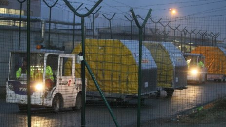 Още 25 хил. дози от ваксината на BioNTech и Pfizer пристигнаха у нас