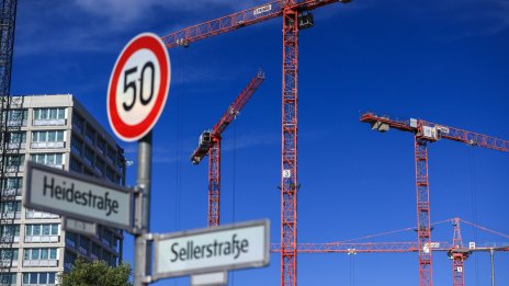 Бавното рухване на бизнес имотите в Германия е задаващ се риск за банките