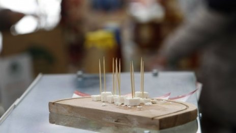 След проверки на сирене и кашкавал близо 3% от продуктите се оказаха ментета