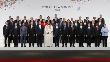 Коронавирусът за първи път обединява всички нации под една кауза