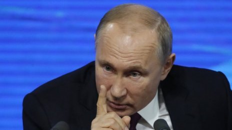 Тронът на Путин се клати  