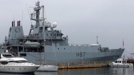 Британският министър на отбраната: Украйна не е сама срещу Русия