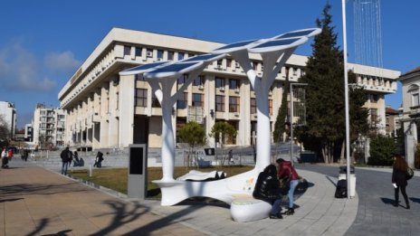 Семейства от Бургас намаляват разходите за енергийна ефективност с европроект