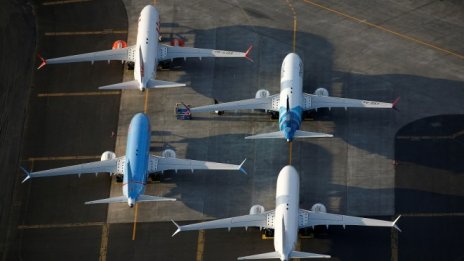 ЕК започна разследването на сливането на Boeing и Embraer