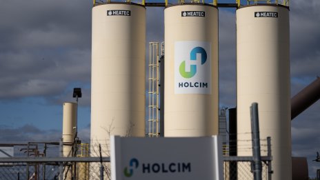 Holcim повиши прогнозата за маржа на печалбата си
