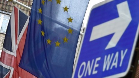 Британският парламент ще проведе специална двугодишна сесия заради Brexit