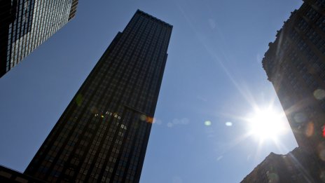 Японците се превръщат в новите китайци за инвестициите в бизнес имоти по света