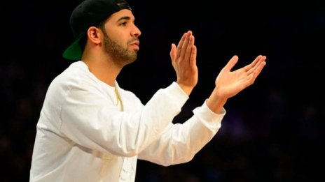 Новият албум на Drake стана първият платинен за 2015 г.