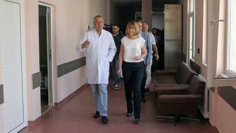 Не се обсъжда сливане на общински болници