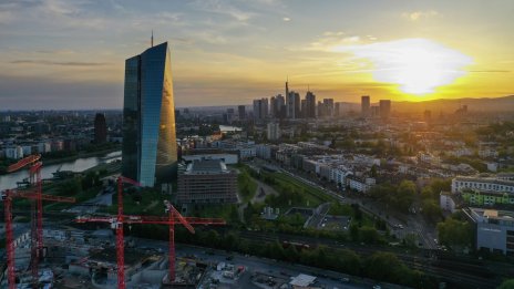 Корпоративните печалби в еврозоната остават по-голям фактор за инфлацията от заплатите