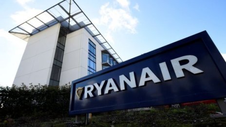 Ryanair планира да наеме нови 125 пилота в следващите една-две седмици