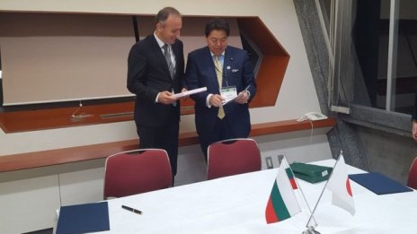 България и Япония ще си сътрудничат в науката и технологиите