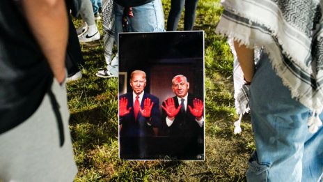 Съдебното преследване не е най-големият проблем на Нетаняху