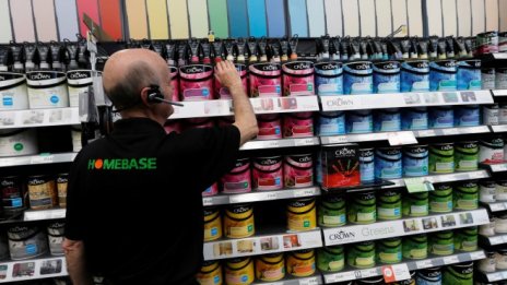 Британската верига Homebase затваря 42 магазина