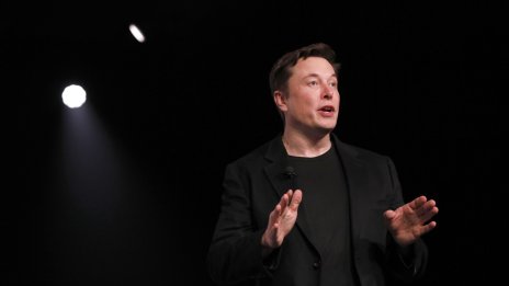 Мъск предупреди, че Twitter може да изпадне в банкрут