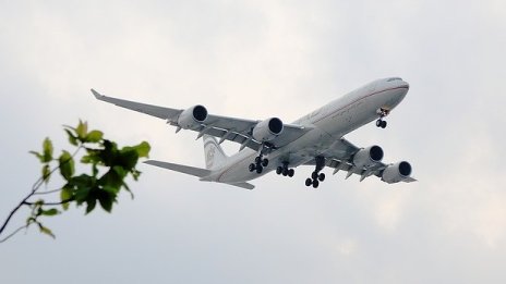 Пътниците да търсят компенсации при закъснение на полети, съветва експерт